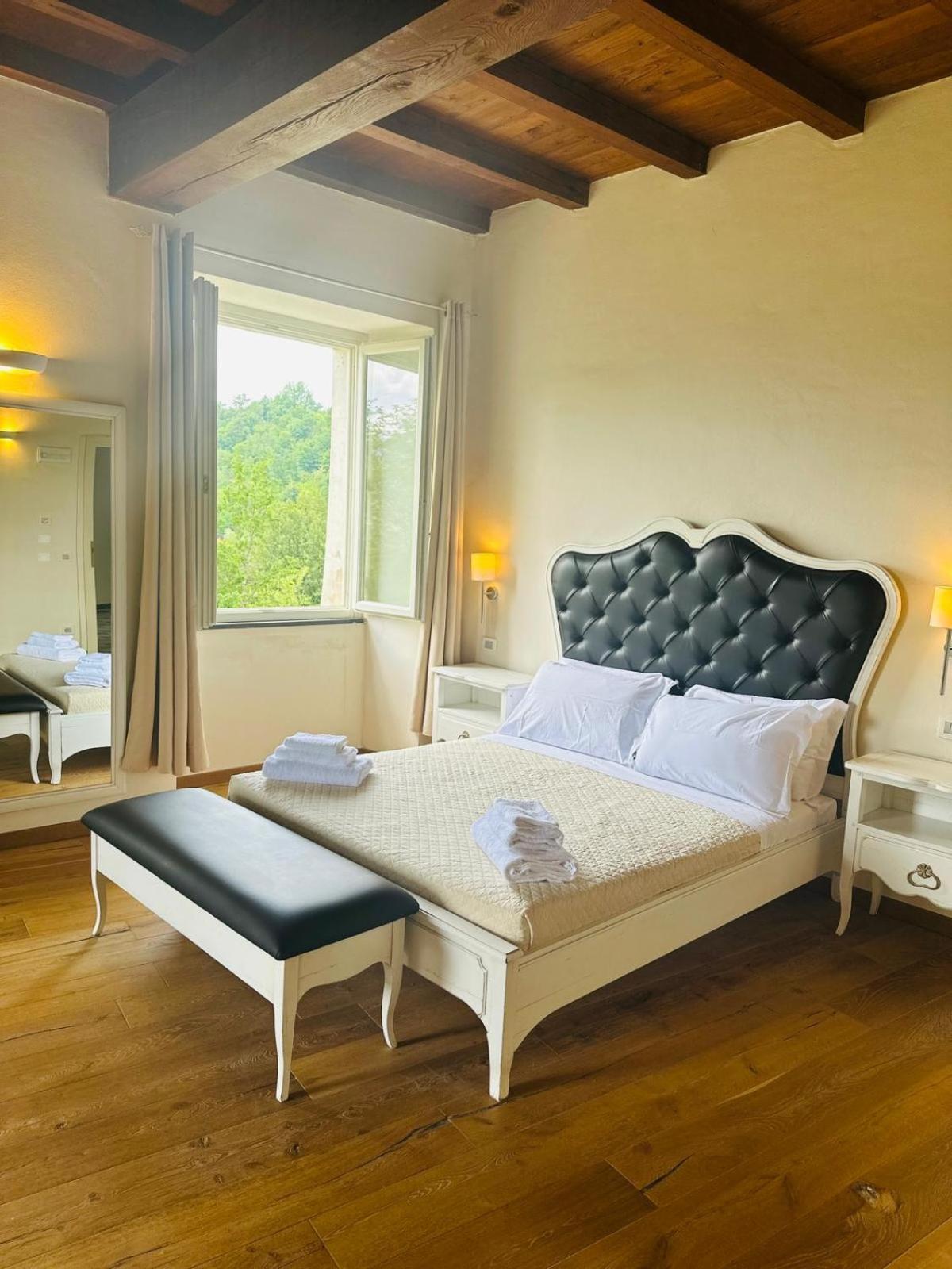 Palazzo Costa Hotel Беверино Екстериор снимка