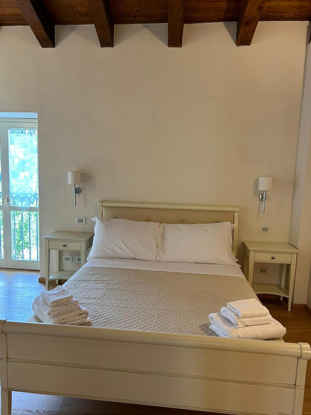 Palazzo Costa Hotel Беверино Екстериор снимка