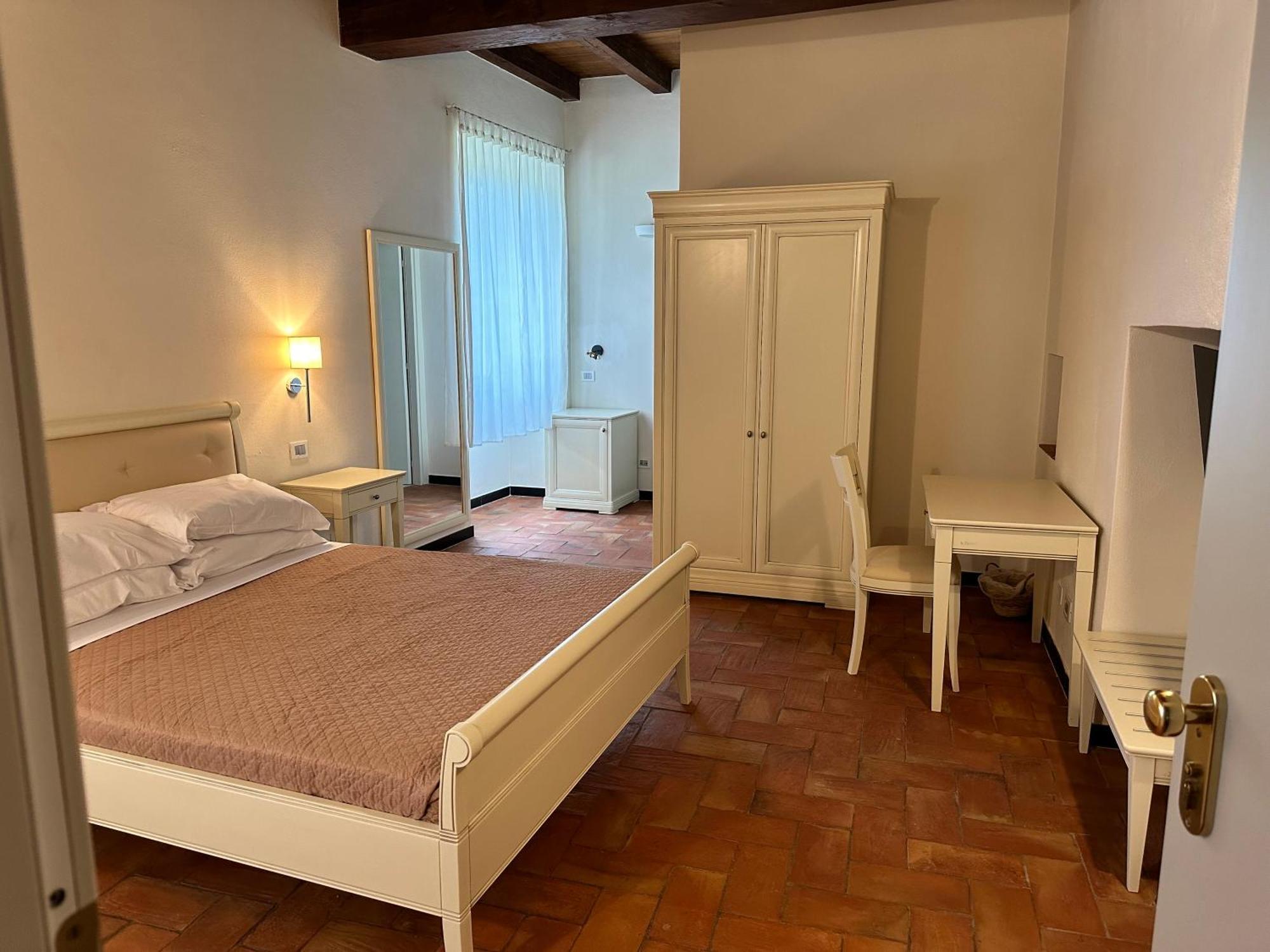 Palazzo Costa Hotel Беверино Екстериор снимка